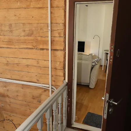 With 15min Walk To Oldtown, Dishwasher, Aircon Apartment *